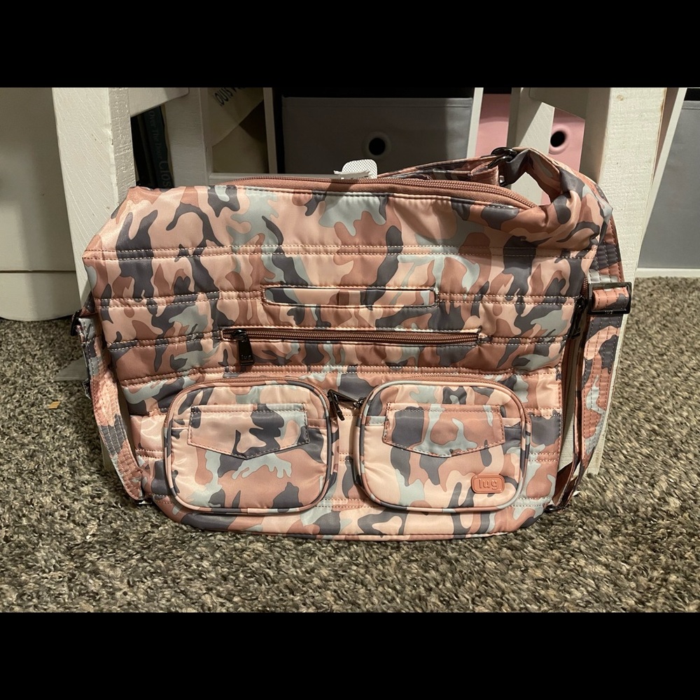 Lug Zipliner Camo Rose NWT Sold Out Color